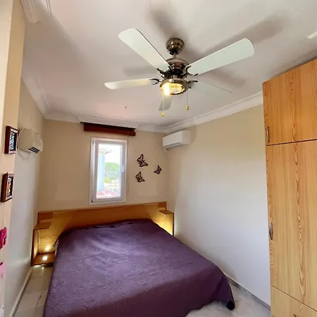 Villa Beachside Garden With Spacious Private Garden In Çeşme